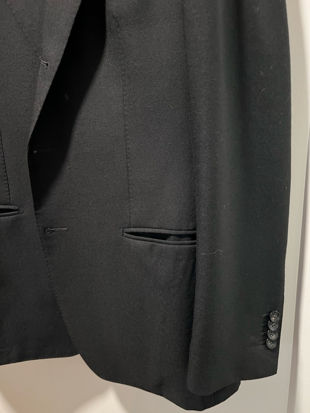 Suitsupply Black Men's Single-Breasted Blazer - Picture 2 of 8